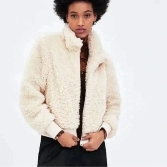 ZARA Cream Teddy Sherpa Bomber Fleece Jacket Size S - Picture 2 of 6